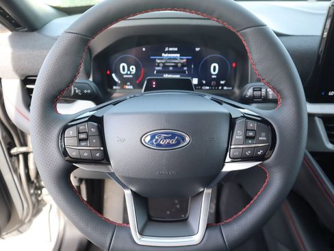 New 2026 Ford Explorer ST-Line w/ ST-Line Street Pack AWD/4WD image 3