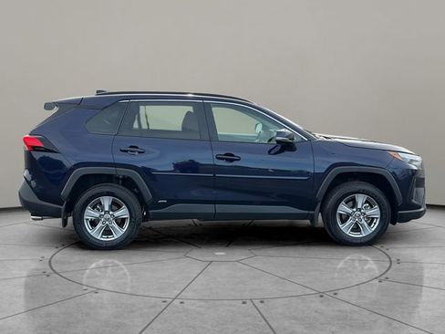 Certified 2025 Toyota RAV4 XLE w/ Convenience Package image 7