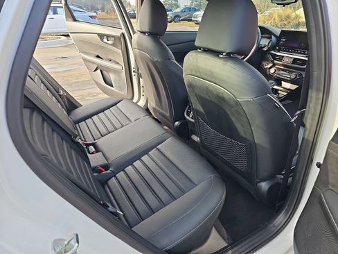 Used 2023 Kia Forte GT-Line w/ GT-Line Premium Package image 11