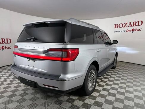 Used 2018 Lincoln Navigator Premiere RWD image 8