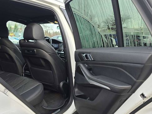 Used 2023 BMW X5 xDrive45e w/ Climate Comfort Package image 14