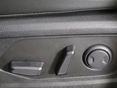 Used 2024 Kia Sportage EX FWD image 23