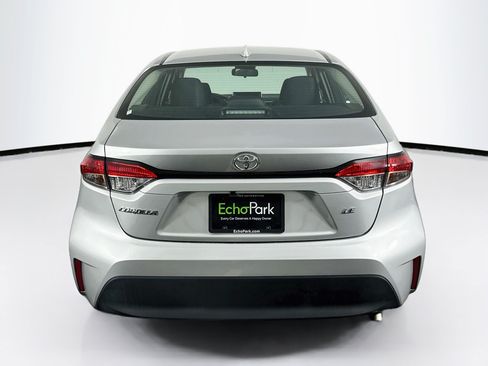 Used 2025 Toyota Corolla LE FWD image 7