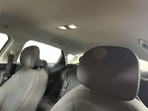 Used 2025 Kia K4 FWD image 12
