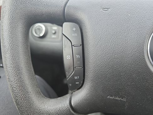 Used 2015 Chevrolet Impala LT w/ LT Sunroof Package image 20