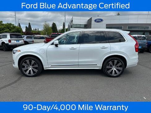 Used 2025 Volvo XC90 T8 Plus w/ Protection Package Premier AWD/4WD image 4