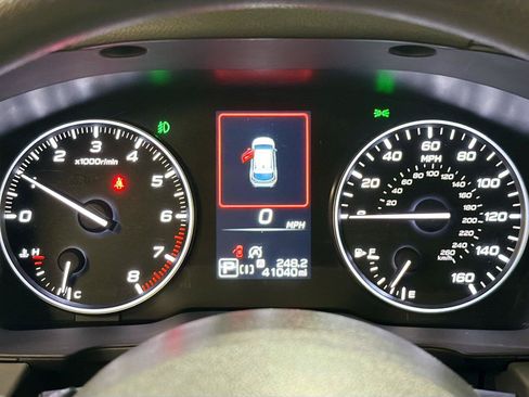 Used 2024 Subaru Crosstrek 2.0i Premium w/ Crosstrek Mirror Package AWD/4WD image 16