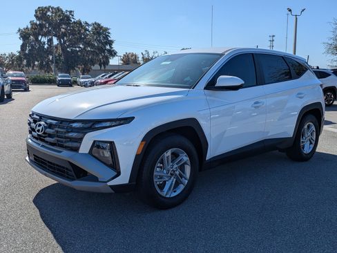 New 2026 Hyundai Tucson SE image 9