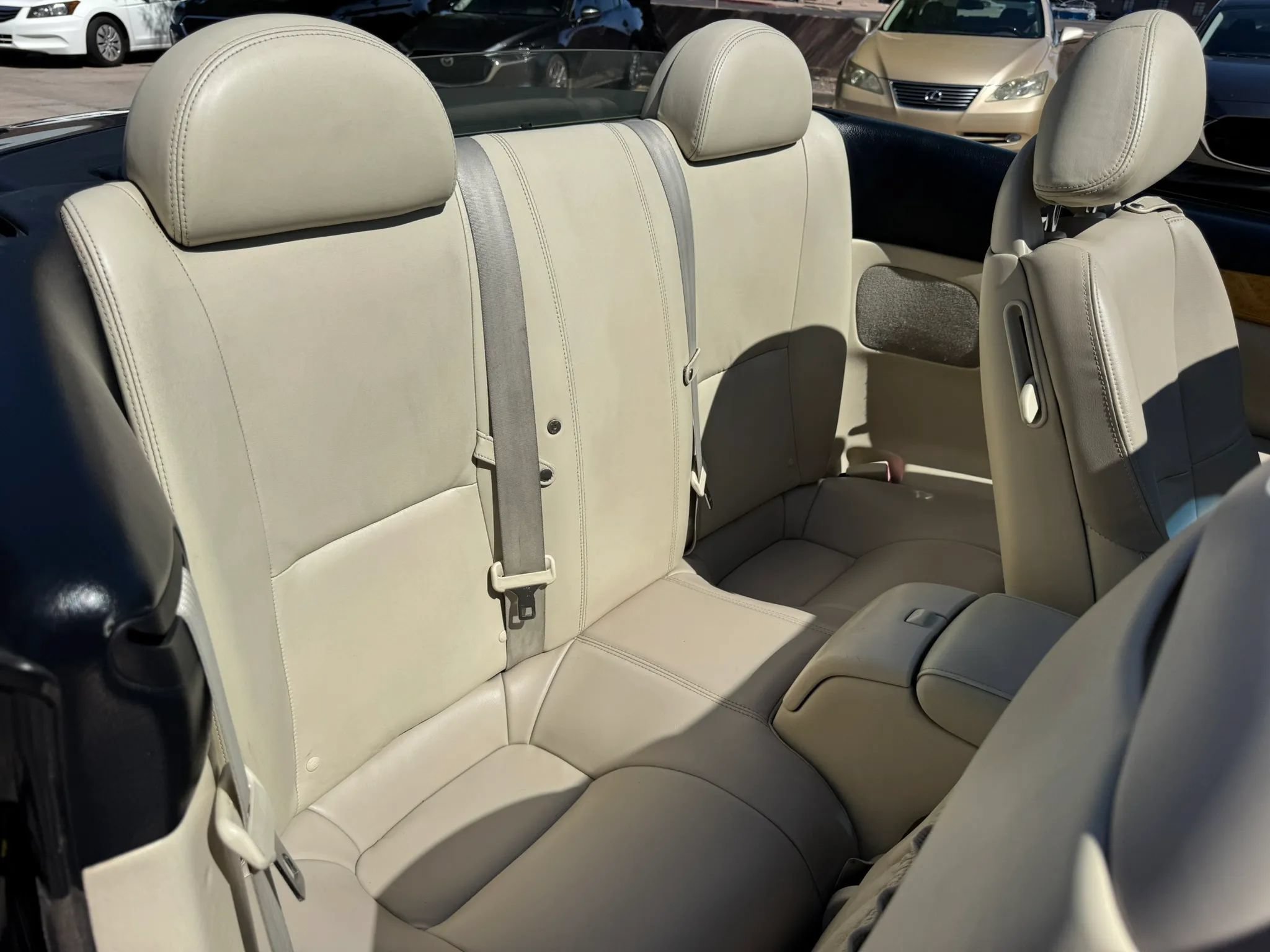 Used 2005 Lexus SC 430 Convertible RWD image 19