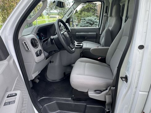 Used 2025 Ford E-350 and Econoline 350 Super Duty w/ Power Equipment Group RWD image 12