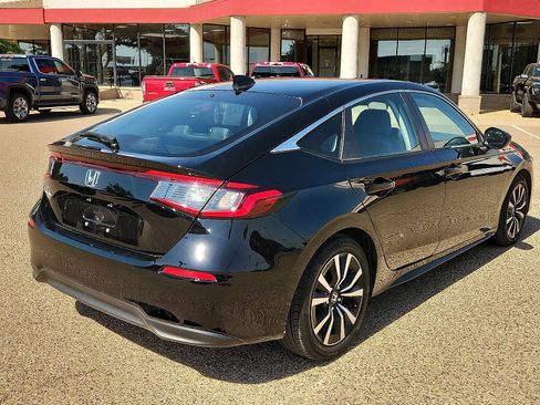 Used 2024 Honda Civic EX-L image 4