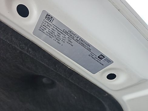 Used 2022 GMC Sierra 1500 AT4 w/ Technology Package image 11