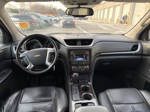 Used 2016 Chevrolet Traverse LT image 15