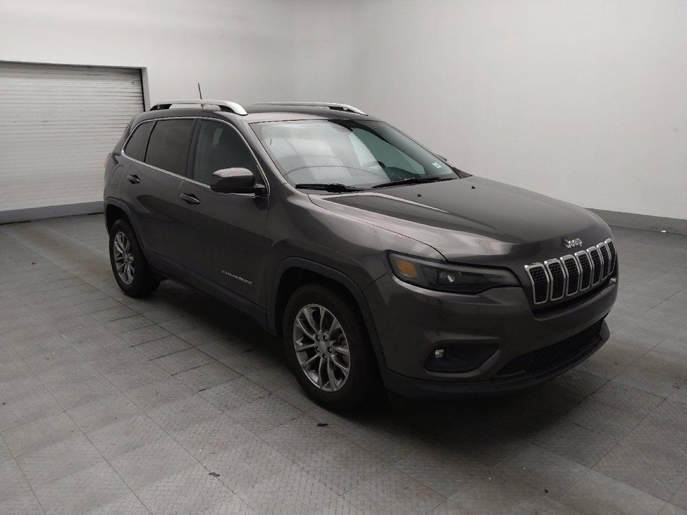 Used 2019 Jeep Cherokee Latitude Plus w/ Comfort/Convenience Group FWD image 13