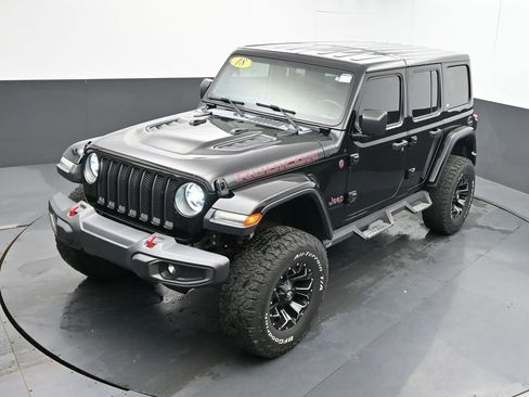 Used 2018 Jeep Wrangler Unlimited Rubicon w/ Dual Top Group AWD/4WD image 41
