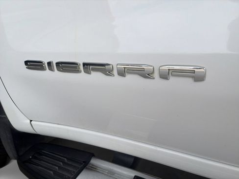 Used 2019 GMC Sierra 1500 SLT RWD image 32
