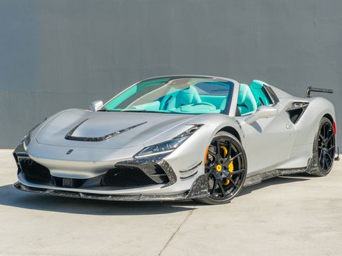 Used 2023 Ferrari F8 Tributo image 4