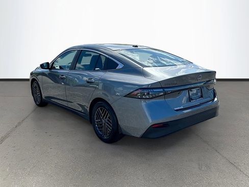 New 2026 Nissan Sentra SV w/ SV Convenience Package FWD image 24