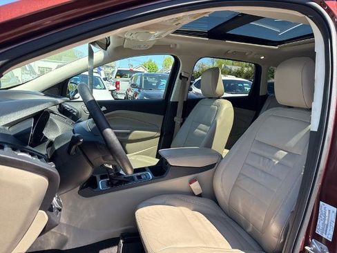 Certified 2018 Ford Escape Titanium w/ Ford Safe & Smart Package AWD/4WD image 15