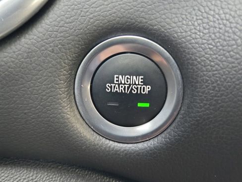 Used 2024 Chevrolet Malibu LT image 28