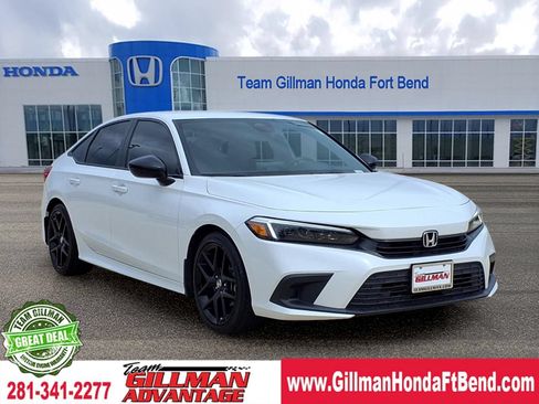Used 2024 Honda Civic Sport image 1