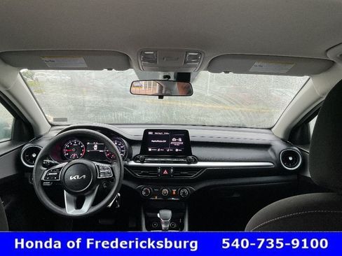 Used 2023 Kia Forte LXS w/ LXS Technology Package FWD image 37