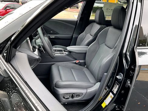 New 2026 Lexus TX 350 Luxury image 17