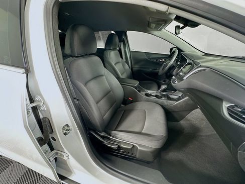 Used 2024 Chevrolet Malibu LT FWD image 37