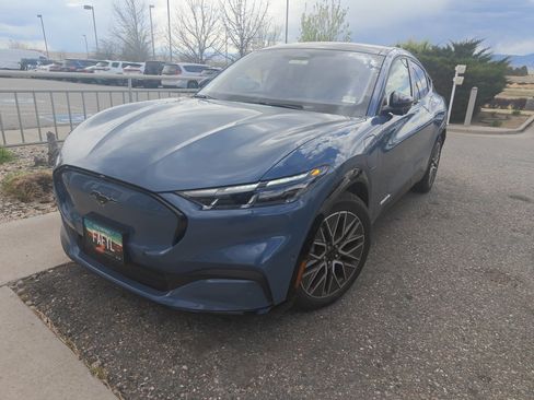 Used 2024 Ford Mustang Mach-E Premium image 6