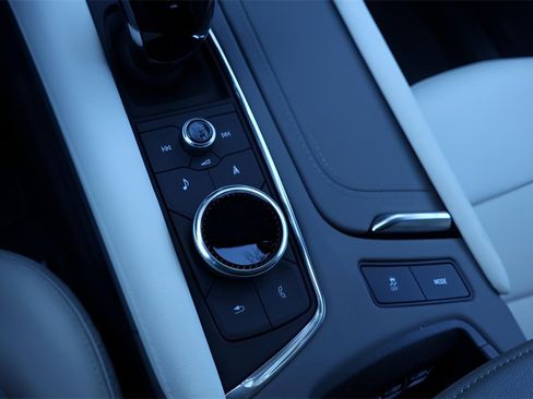 New 2026 Cadillac XT5 Premium Luxury image 25