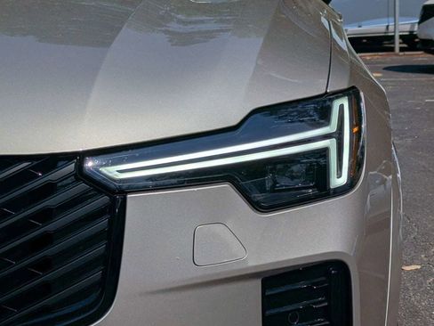 New 2026 Volvo XC90 T8 Ultra w/ Protection Package AWD/4WD image 10
