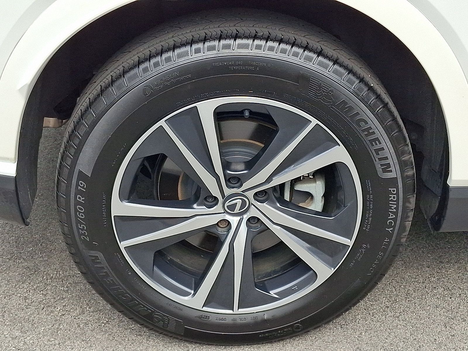 Certified 2025 Lexus RX 350 Premium w/ Accessory Package AWD/4WD image 8