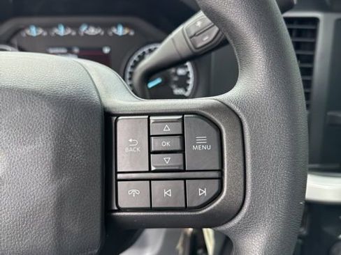 Used 2024 Ford F550 XL image 14