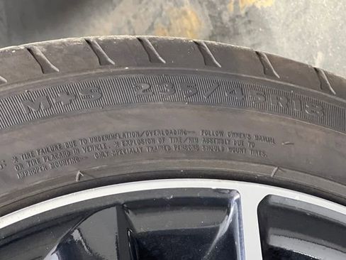 Used 2024 Toyota Camry SE image 38