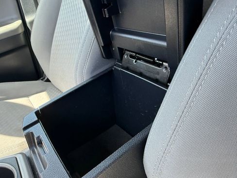 Used 2020 Toyota Tacoma SR5 image 52