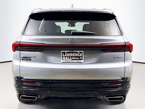 Certified 2025 Buick Enclave Sport Touring image 5