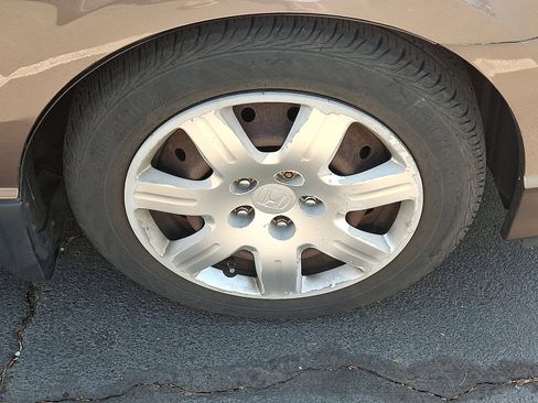 Used 2010 Honda Civic LX image 6