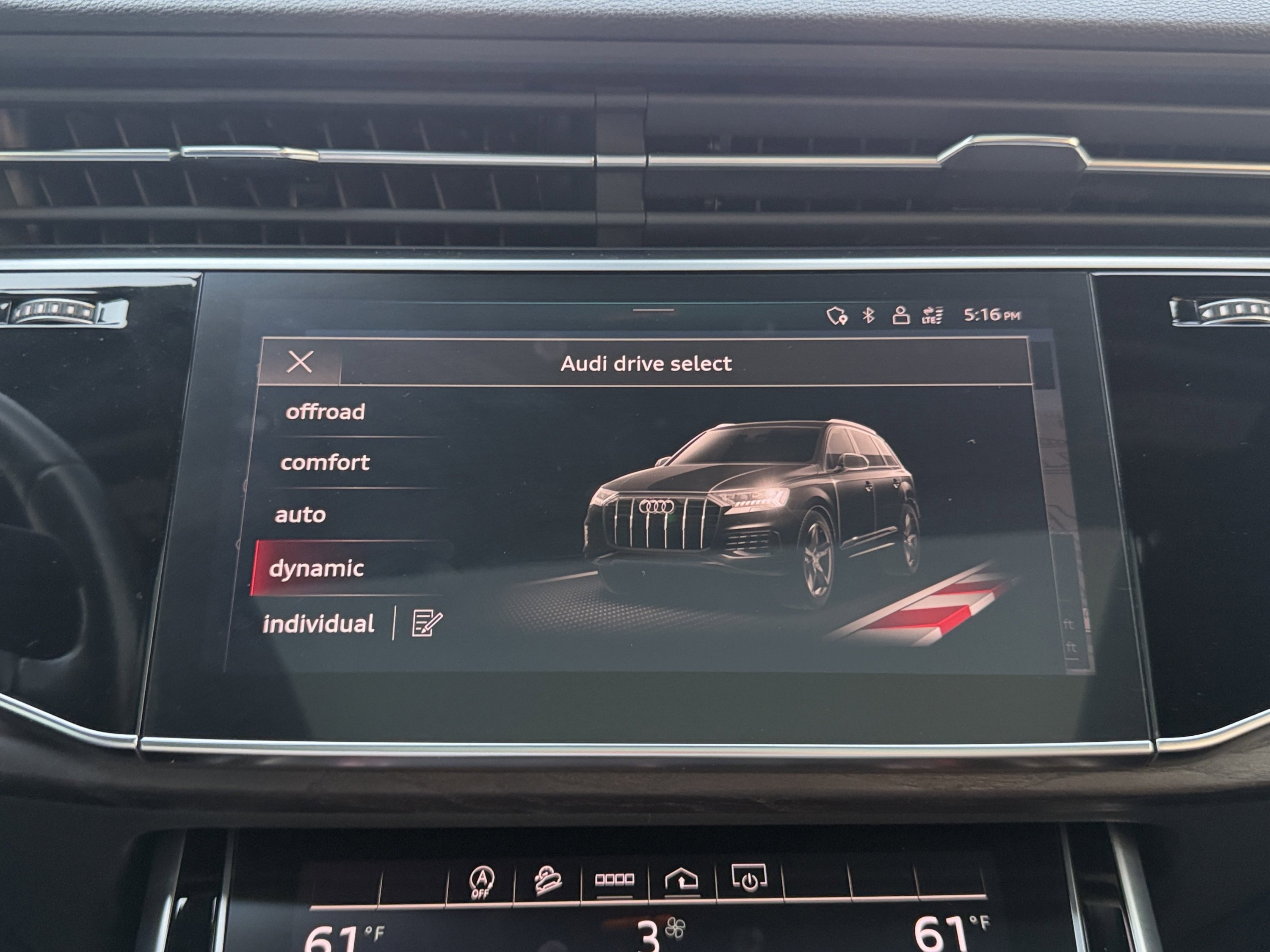 Used 2021 Audi Q7 2.0T Premium w/ Convenience Package AWD/4WD image 69