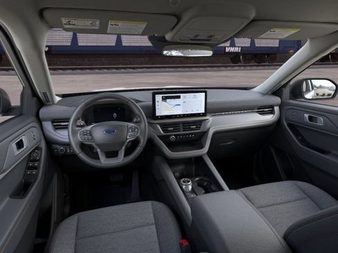 New 2026 Ford Explorer Active RWD image 9