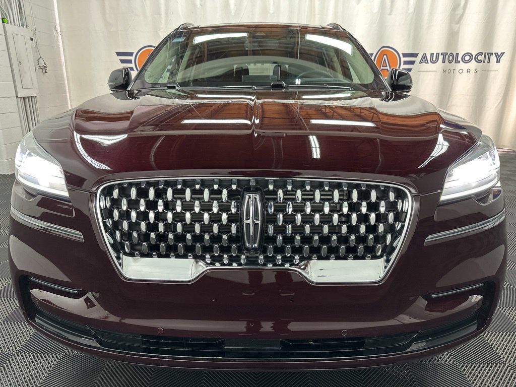 Used 2023 Lincoln Aviator Reserve w/ Equipment Group 201A AWD/4WD image 4