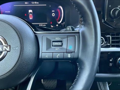 Used 2024 Nissan Pathfinder Platinum w/ Cargo Package image 19