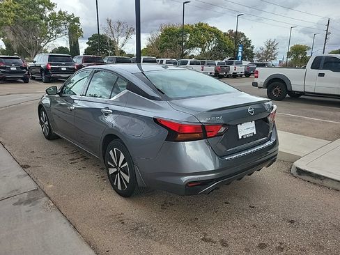 Used 2022 Nissan Altima 2.5 SL AWD/4WD image 5