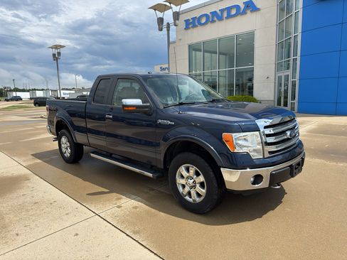 Used 2014 Ford F150 Lariat w/ Lariat Chrome Package AWD/4WD image 3