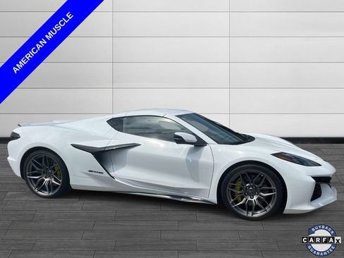 Used 2024 Chevrolet Corvette Z06 w/ Stealth Interior Trim Package RWD image 2