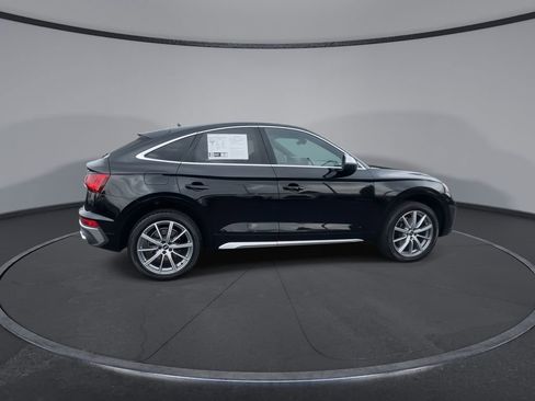 Used 2024 Audi SQ5 Premium w/ Convenience Package AWD/4WD image 9