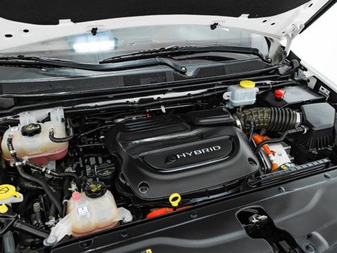 Used 2019 Chrysler Pacifica Limited w/ Advanced Safetytec Group image 48