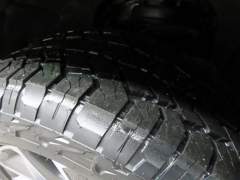 Used 2023 Chevrolet Silverado 1500 RST w/ True North Edition Plus image 7