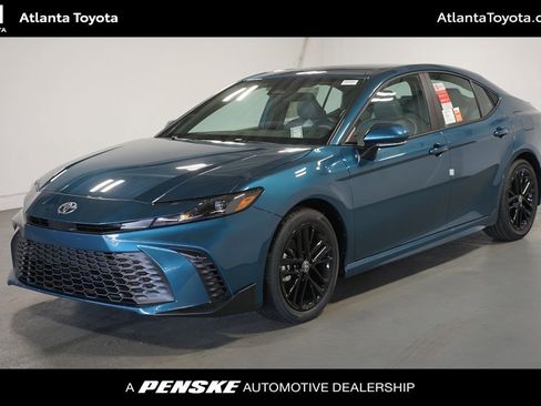 New 2026 Toyota Camry SE image 1