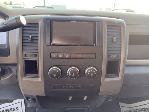 Used 2012 RAM 3500 ST w/ Chrome Appearance Group image 14