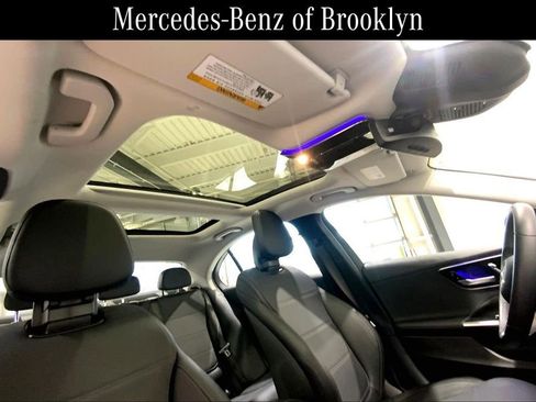 Certified 2025 Mercedes-Benz C 300 4MATIC Sedan image 14